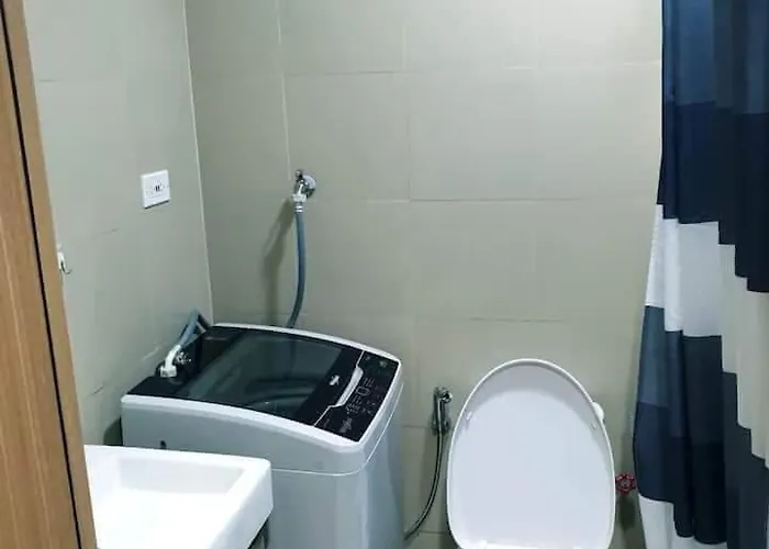 Guest house Shore 3 Residences With Netflix And Wifi Manila
