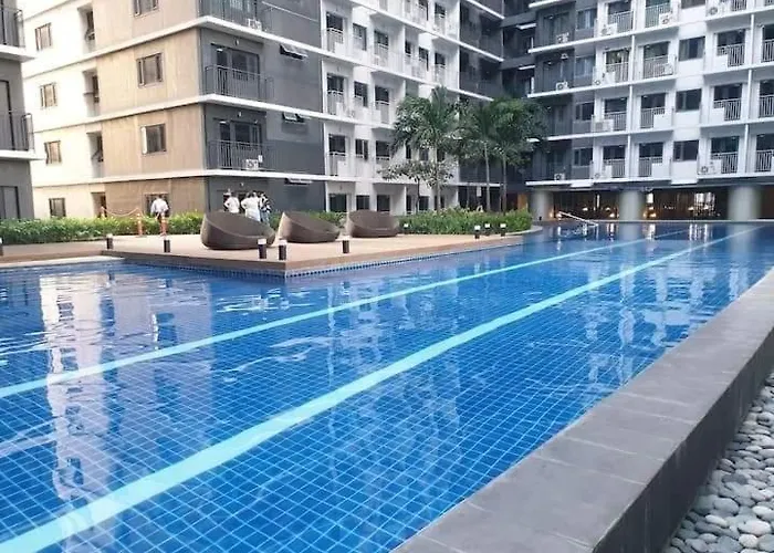 Shore 3 Residences With Netflix And Wifi Manila