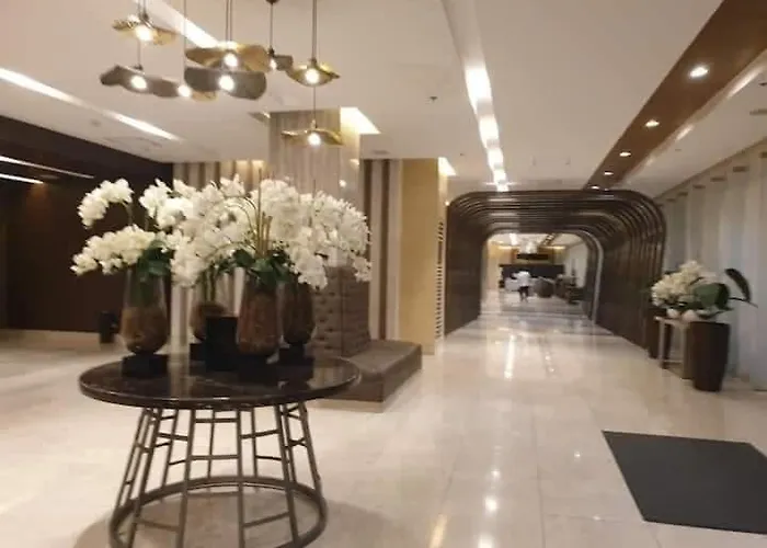 Shore 3 Residences With Netflix And Wifi Guest house *