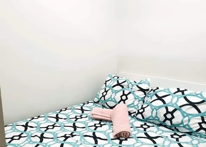 Shore 3 Residences With Netflix And Wifi *