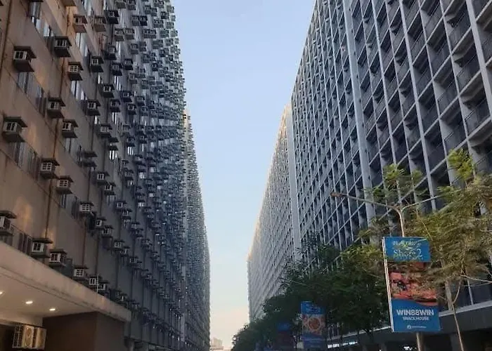 Guest house Shore 3 Residences With Netflix And Wifi Manila